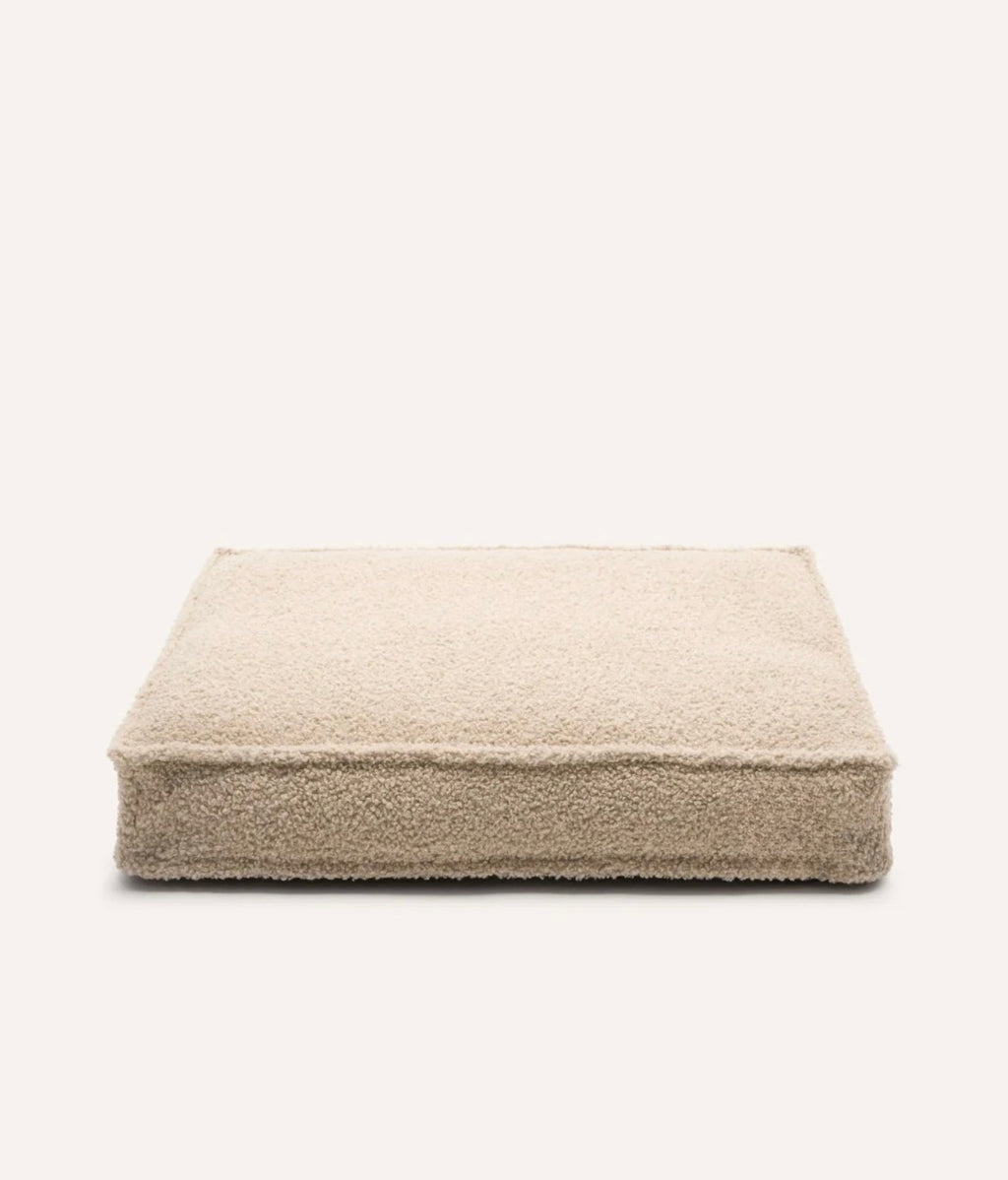 XL flīsa bēša gulta